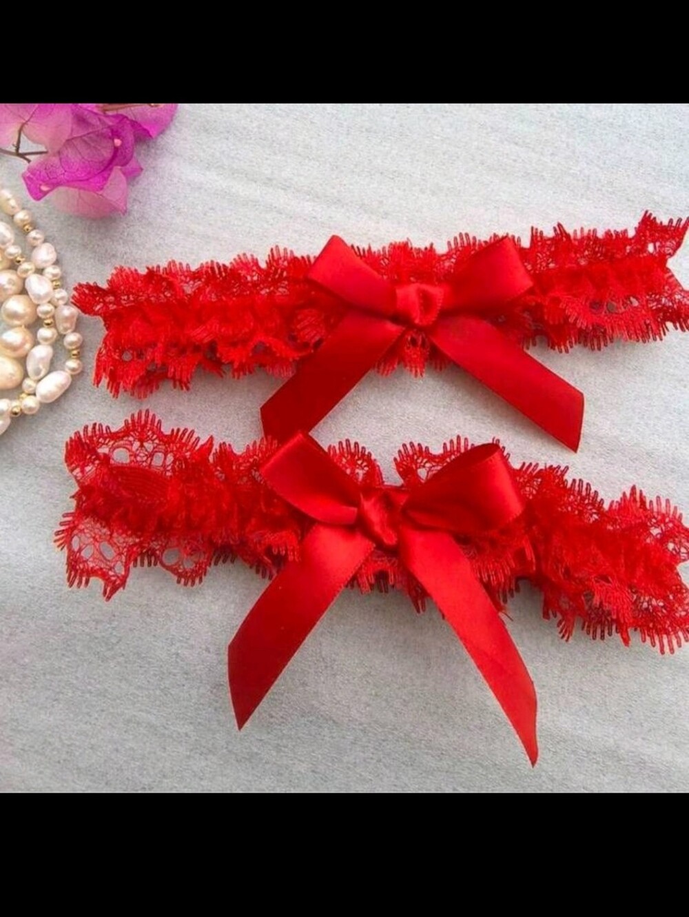 NWT, Red Lace Garters With Bow